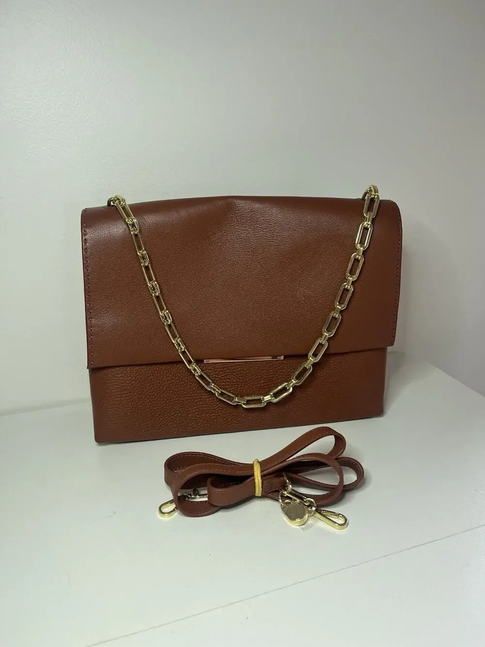 Ted Baker London Diaana Bar Shoulder Bag Crossbody Strap NWOT Gold Bar Detail